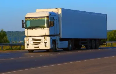 İzmir ile Çeltik Arası Öğrenci Eşyası Taşıma